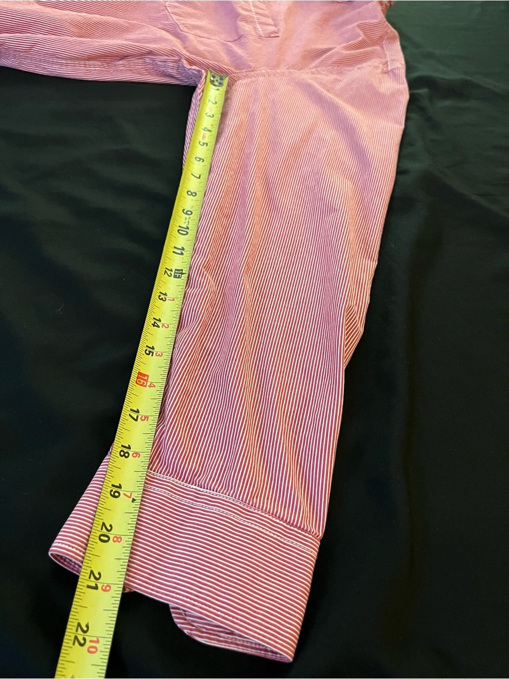 Old Navy Men's Shirt XXL Red White Candy Stripe Long Sleeve Button Down Pocket - Picture 6 of 6